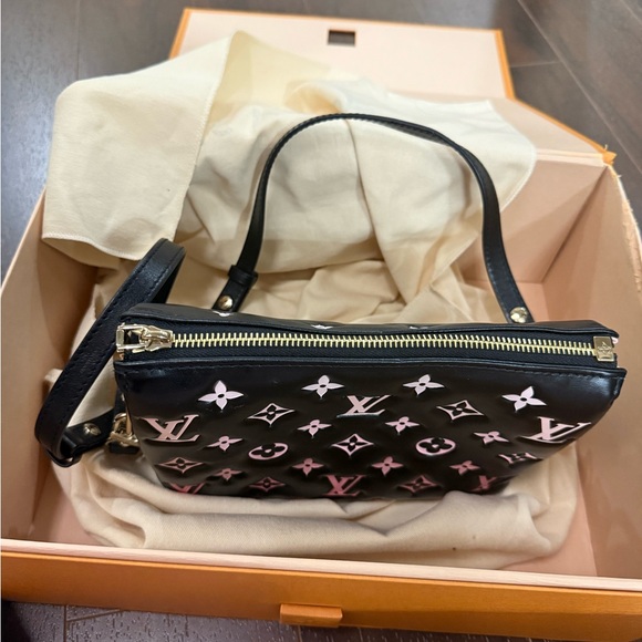 Louis Vuitton Coussin BB Black with Gold and Pink Accents - Picture 16 of 16